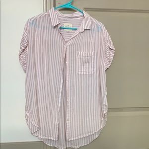 American Eagle Stripped button down shirt sleeve